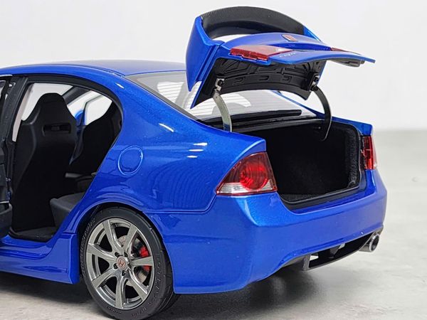 Xe Mô Hình Honda Civic Type R (FD2) 2007 Early Version 1:18 Motor Helix (Vivid Blue Pearl)