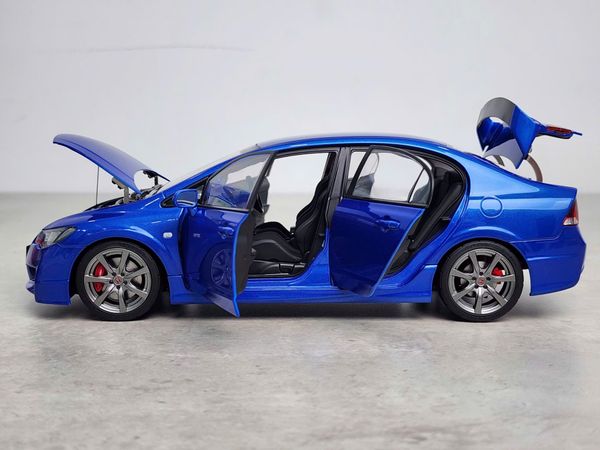 Xe Mô Hình Honda Civic Type R (FD2) 2007 Early Version 1:18 Motor Helix (Vivid Blue Pearl)