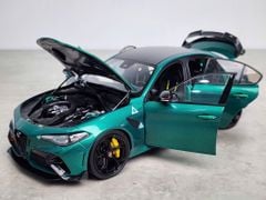 Xe Mô Hình Alfa Romeo Giulia GTAm 1:18 Motor Helix (Montreal Green)