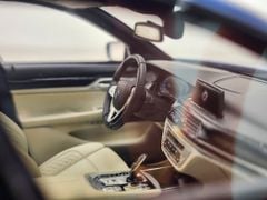 Xe Mô Hình BMW Alpina B7 2022 1:18 GT Spirit ( Blue )