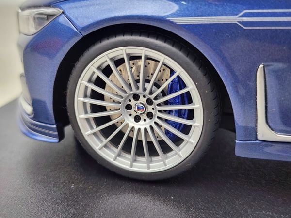 Xe Mô Hình BMW Alpina B7 2022 1:18 GT Spirit ( Blue )