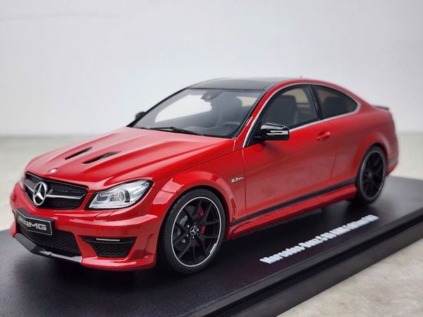 Xe Mô Hình Mercedes Benz C63 AMG Edition 507 2014 1:18 GT Spirit ( Red )