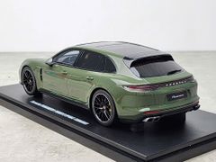 Xe Mô Hình Porsche Panemera Turbo S Sport Turismo 2021 1:18 GT Spirit ( Green )