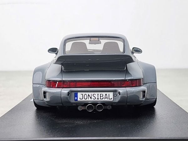 Xe Mô Hình Porsche Panemera Turbo S Sport Turismo 2021 1:18 GT Spirit ( Green )