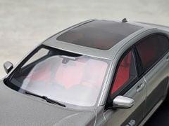 Xe Mô Hình BMW M760I V12 Final Edition 2020 1:18 GT Spirit ( Grey )
