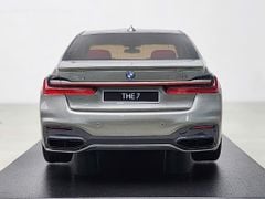 Xe Mô Hình BMW M760I V12 Final Edition 2020 1:18 GT Spirit ( Grey )