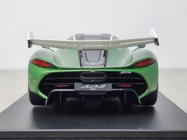 Xe Mô Hình Koenigsegg Jesko 2024 1:18 GT Spirit ( Green )