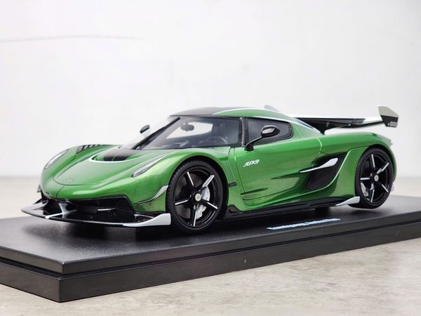 Xe Mô Hình Koenigsegg Jesko 2024 1:18 GT Spirit ( Green )