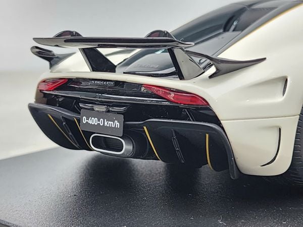 Xe Mô Hình Koenigsegg Gerera Record 2023 1:18 GT Spirit ( White )