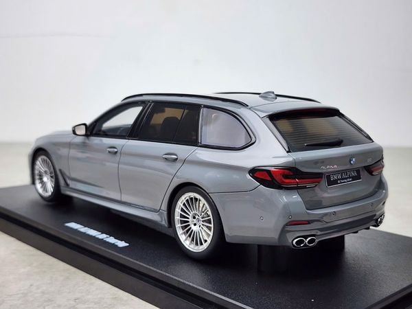 Xe Mô Hình BMW Alpina B5Touring(G31)GREY 1:18 GT Spirit