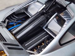 Xe Mô Hình McLaren F1 1:18 LCD ( Silver )