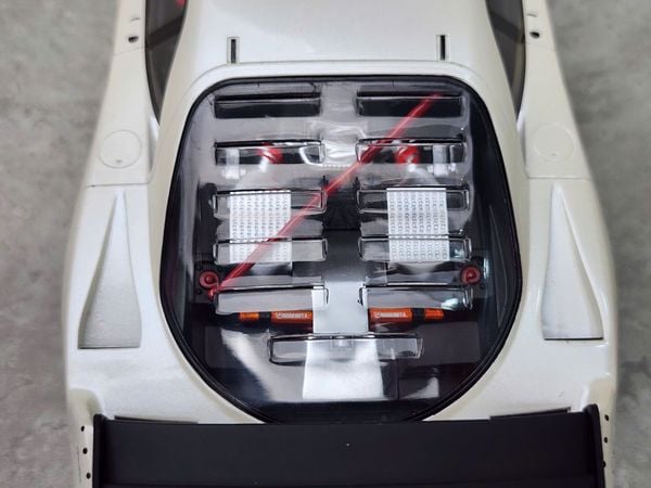 Xe Mô Hình Ferarri F40 LBWK 1:18 GTSpirit ( Trắng )