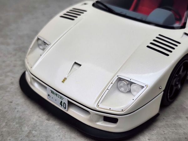 Xe Mô Hình Ferarri F40 LBWK 1:18 GTSpirit ( Trắng )