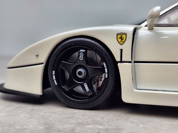 Xe Mô Hình Ferarri F40 LBWK 1:18 GTSpirit ( Trắng )