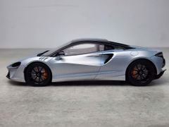 Xe Mô Hình MCLaren Artura 1:18 GTSpirit ( Bạc )