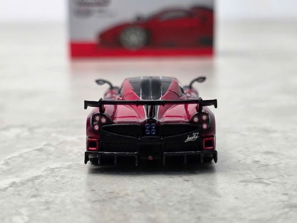 Xe Mô Hình Pagani Imola Rosso Dubai 1:64 Tarmac Works