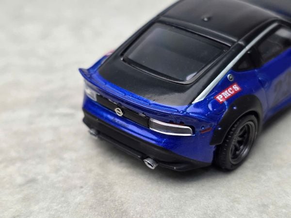 Xe Mô Hình Nissan Z LB*Nation Works 1:64 MiniGT ( Blue )