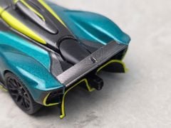 Xe Mô Hình Aston Martin Valkyrie 1:64 Popace ( Green )