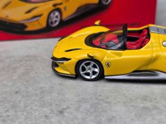 Xe Mô Hình Ferrari Daytona SP3 Giallo Modena 1:64 Minigt x BBR