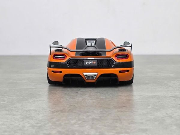 Xe Mô Hình Koenigsegg Agera Rs 1:18 AUTOart ( Cam )