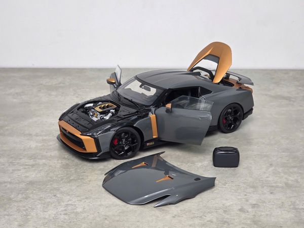 Xe Mô Hình Nissan GT-R50 By Italdesign Goodwoon Version ( Liquid Kinetic Grey / Energet )