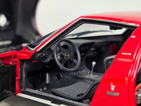 Xe Mô Hình Lamborghini Miura SVR 