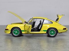 Xe Mô Hình Porsche 911 Carrera 2.7 RS 1:18 Autoart ( Light Yellow / Green STripes )