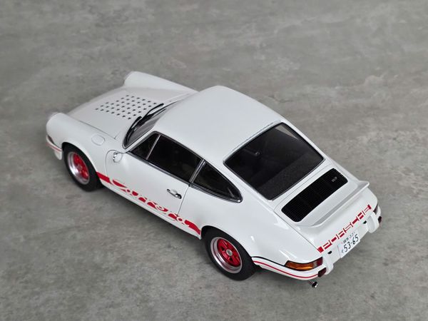 Xe Mô Hình Porsche 911 Carrera 2.7 RS 