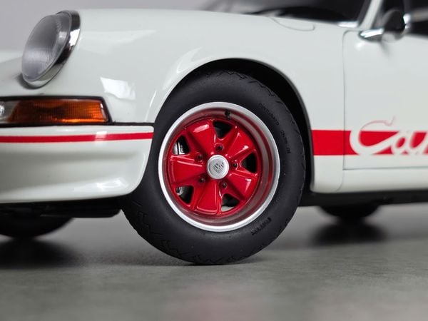 Xe Mô Hình Porsche 911 Carrera 2.7 RS 