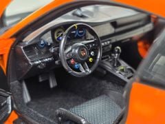 Xe Mô Hình Porsche 911 GT3 RS 2022 1:18 Norev (Gulf Orange)