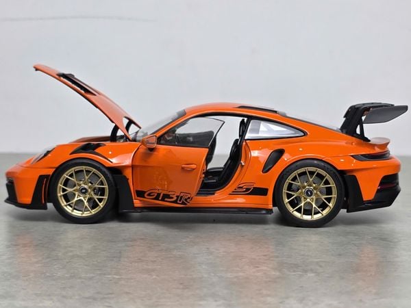 Xe Mô Hình Porsche 911 GT3 RS 2022 1:18 Norev (Gulf Orange)