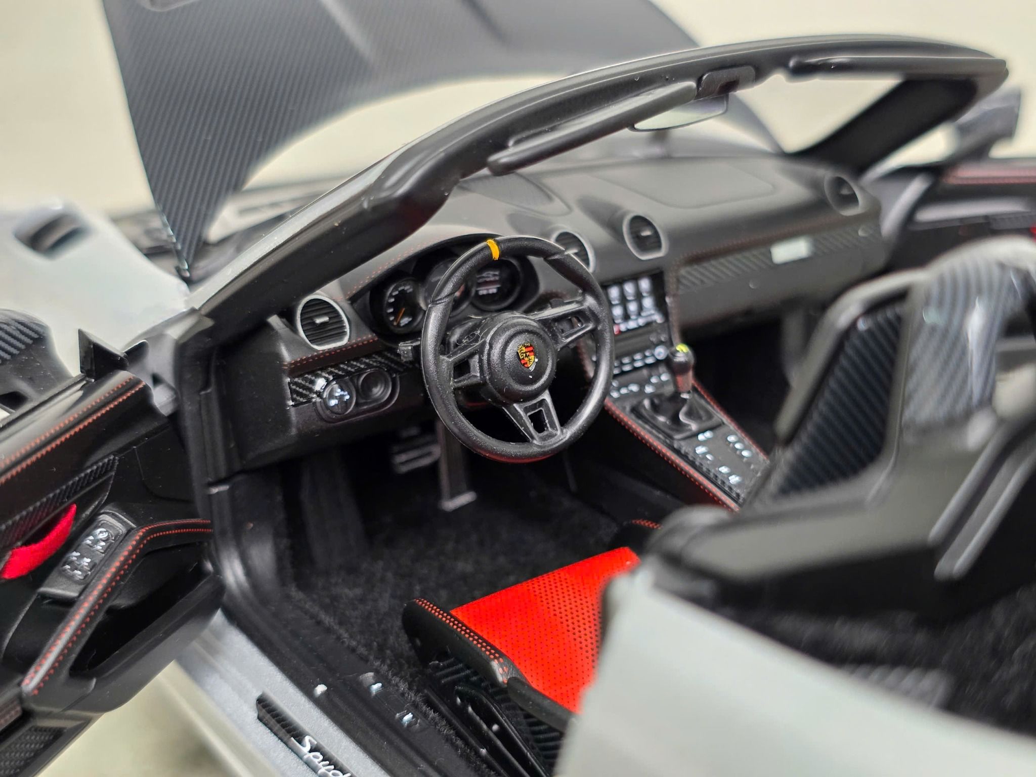 Porsche 718 Spyder RS Pack Weissach 2023 Vert Forêt