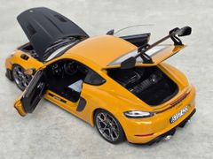 Xe Mô Hình Porsche Cayman GT4 RS 2023 Weissach Pack 1:18 Norev (Bahama Yellow)