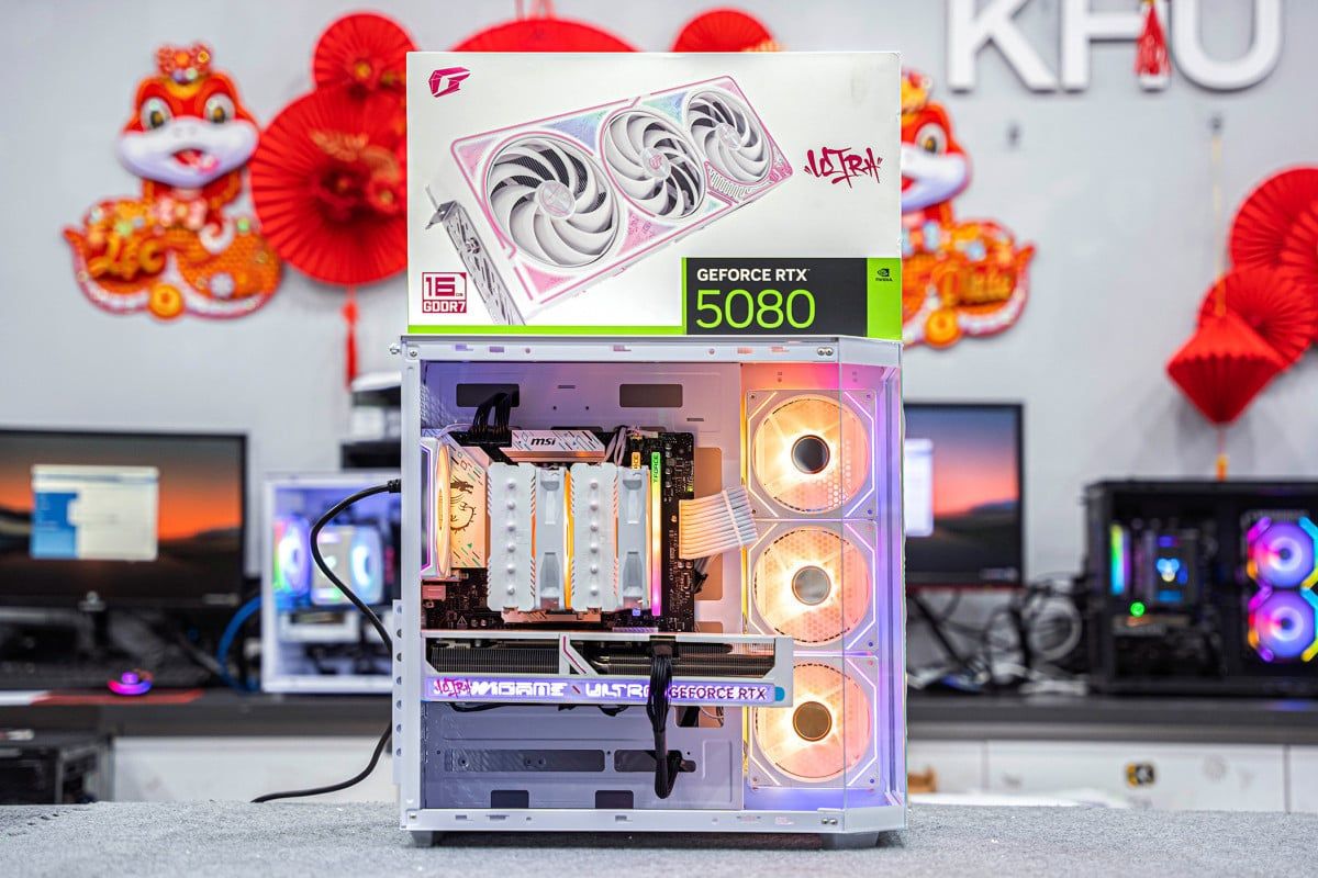  PC AMD GAMING PRO RYZEN 9 9950X - RTX 5080 16GB OC WHITE (All NEW - Bảo hành 36 tháng) 
