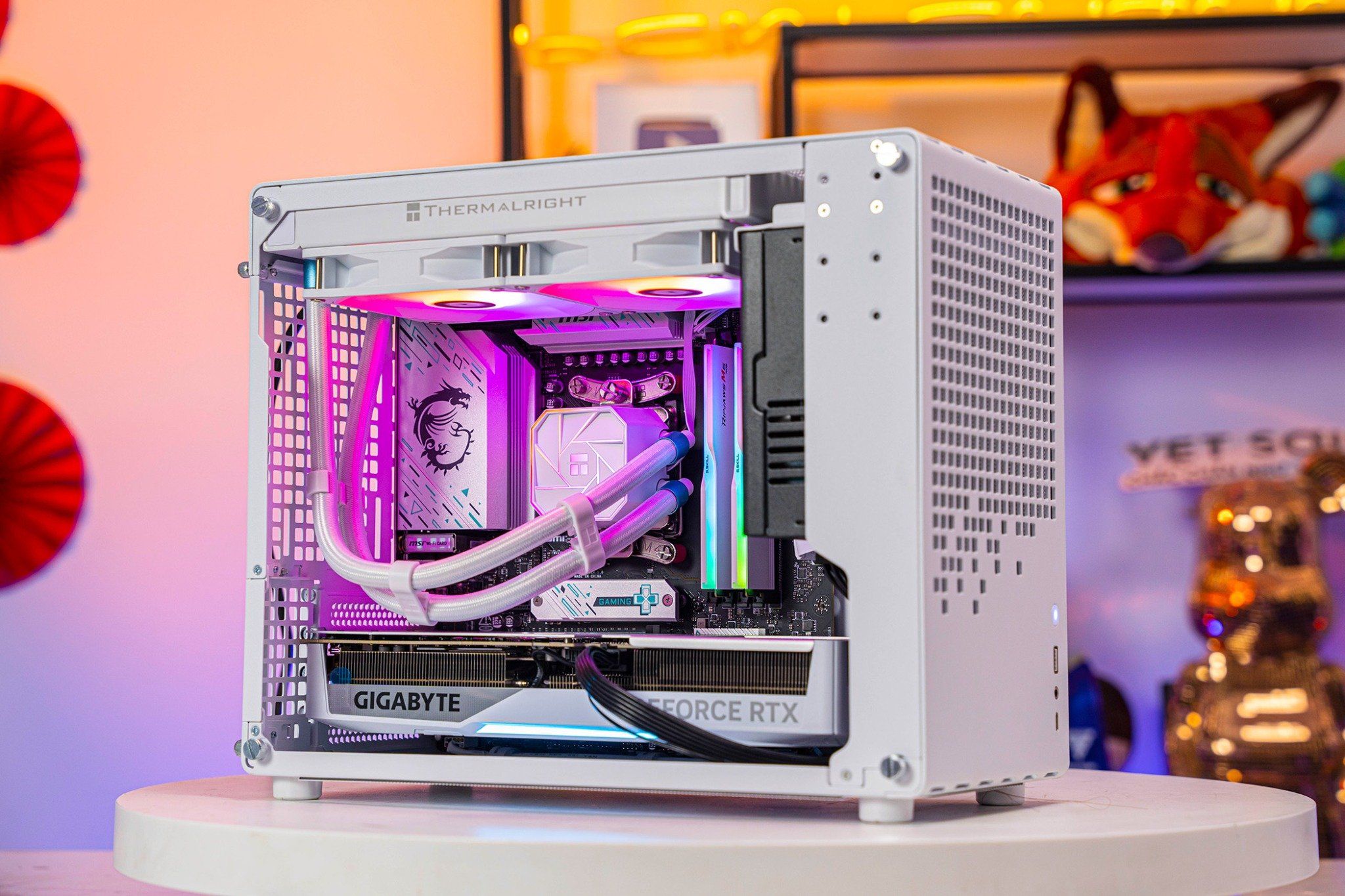 PC MINI TTG GAMING i5 14600KF - RTX 5070 12GB OC WHITE (All NEW - Bảo hành 36 tháng) 