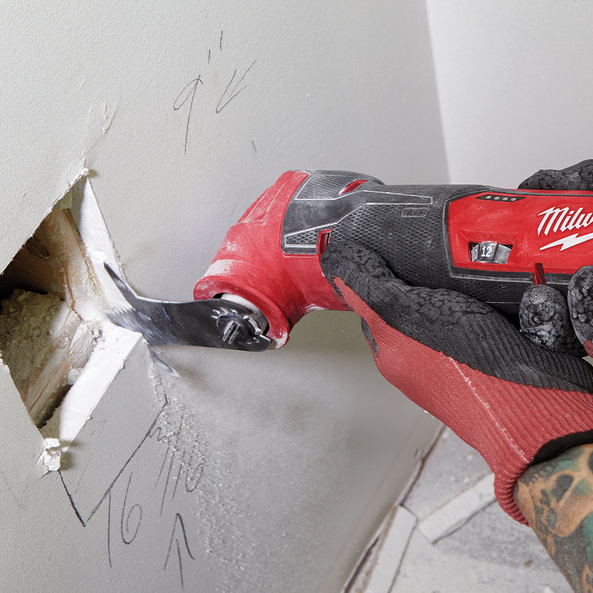 Máy cắt rung M12 FMT Pin 12V 4.0Ah Sạc C12C