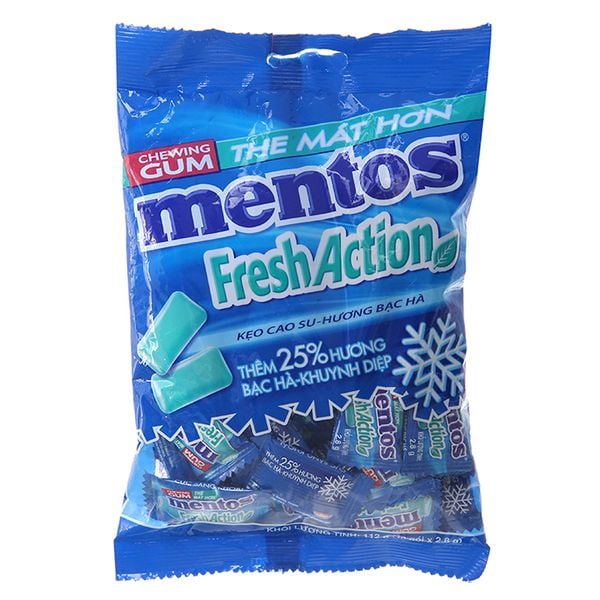  Kẹo singum có đường Mentos vị bạc hà và khuynh diệp gói 112g 