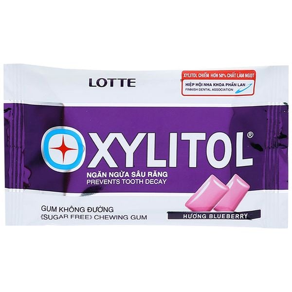  Kẹo singum không đường Lotte Xylitol vị việt quất vỉ 11.6g 
