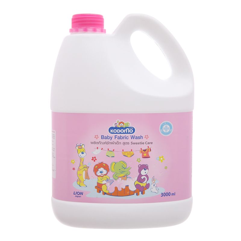  Nước xả vải cho bé Kodomo Sweetie Care can 3 lít 