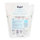  Nước xả vải Comfort cho bé da nhạy cảm hương phấn túi 2,6 lít 