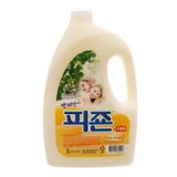  Nước xả vải Pigeon Hàn Quốc hương Mimosa chai 2,5 lít 