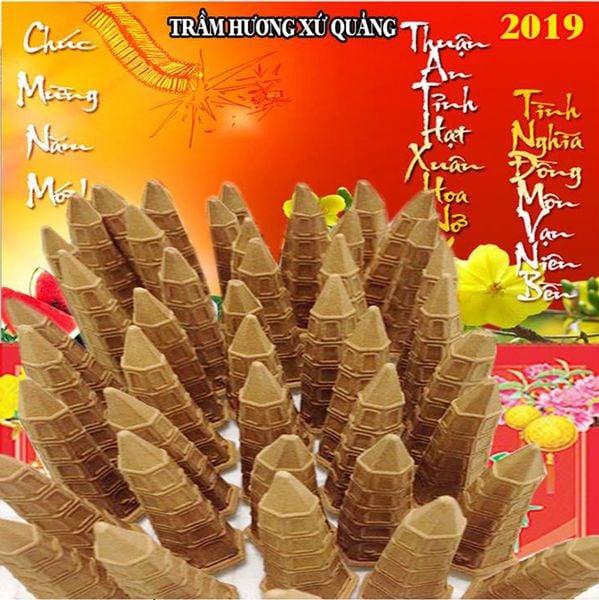  Nhang trầm hương Ngọc Phương Xứ Quảng nụ tháp loại 1 cháy 75 phút hộp 12 viên 