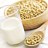  Sữa đậu nành Vinamilk nguyên chất  túi 220 ml 