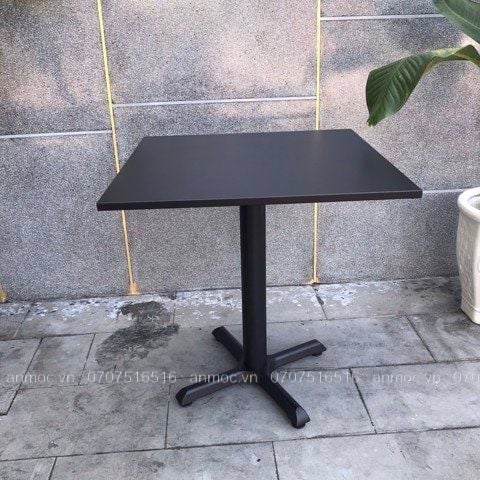 Bàn Vuông Sắt Ngoài Trời BV9B