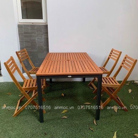 BÀN CHÂN NHÔM MẶT GỖ BẠCH ĐÀN NGOÀI TRỜI 150X90 