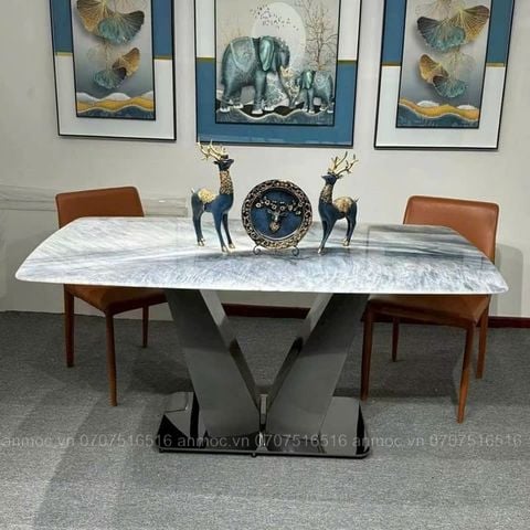  Bàn Mặt Đá Chân V Tráng Gương 