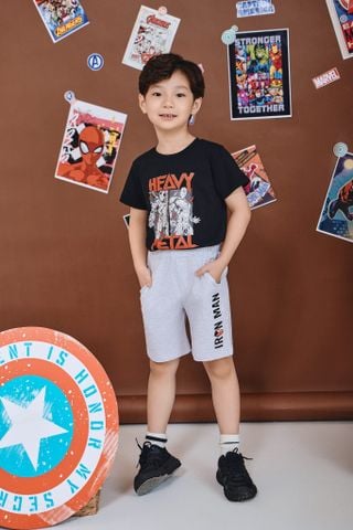Quần short thun Iron Man bé trai Rabity 533.006