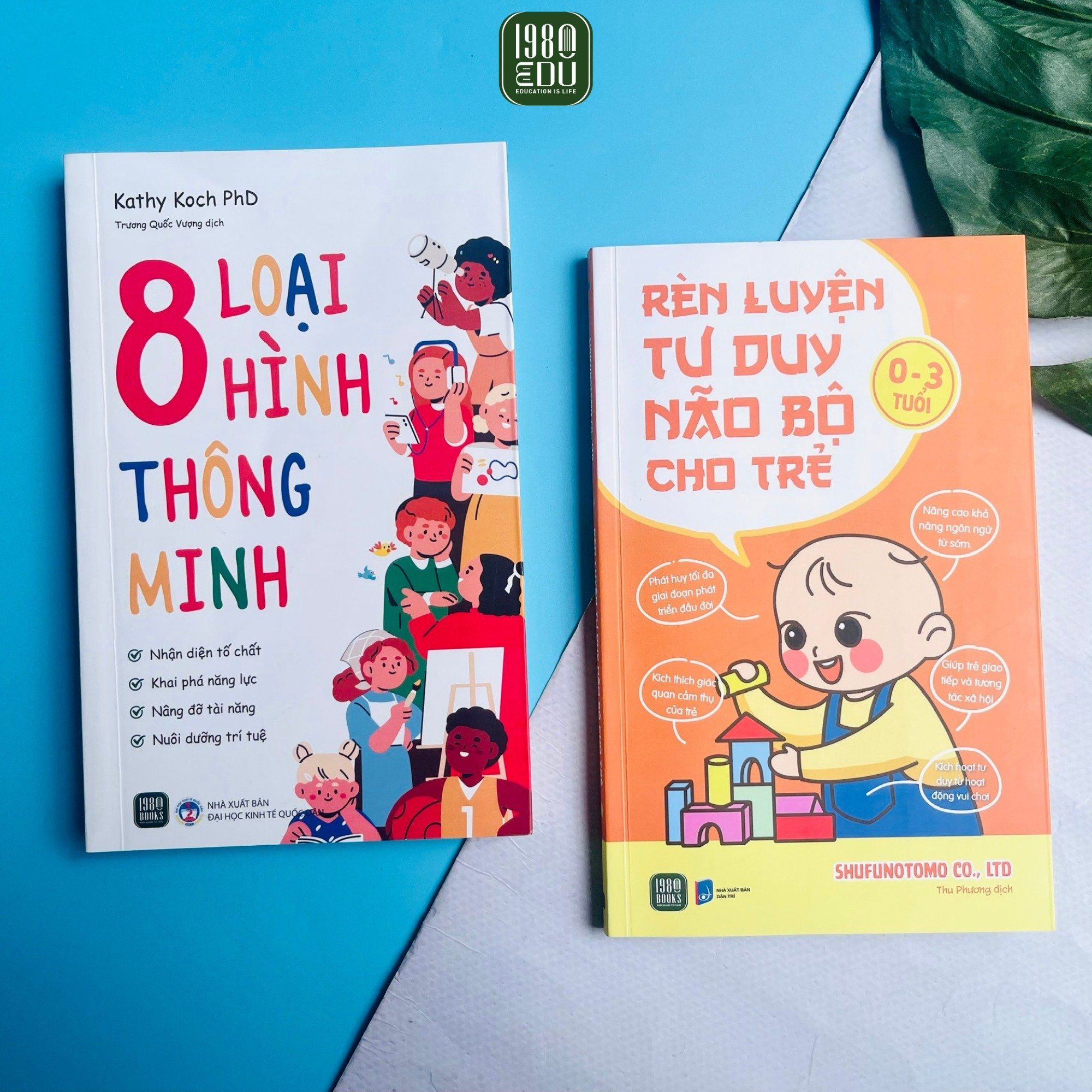  Combo 2 cuốn sách 8 Loại hình thông minh + Rèn luyện tư duy não bộ cho trẻ 