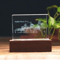 Khối pha lê 3d mã đáo thành công đế gỗ led (3 Size)