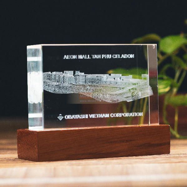 Khối pha lê 3d toà nhà và đế gỗ led